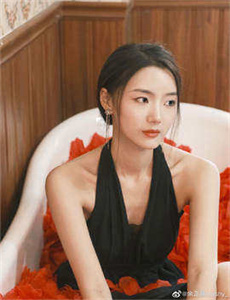 《欧美MV视频免费视频-记忆女神的女儿们下载》